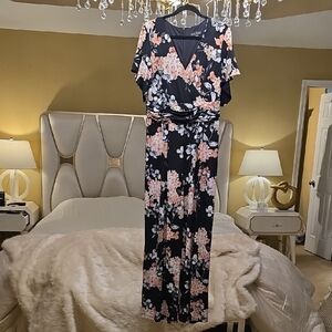 Jessica Howard Pink and Black Flutter Sleeve Jumpsuit